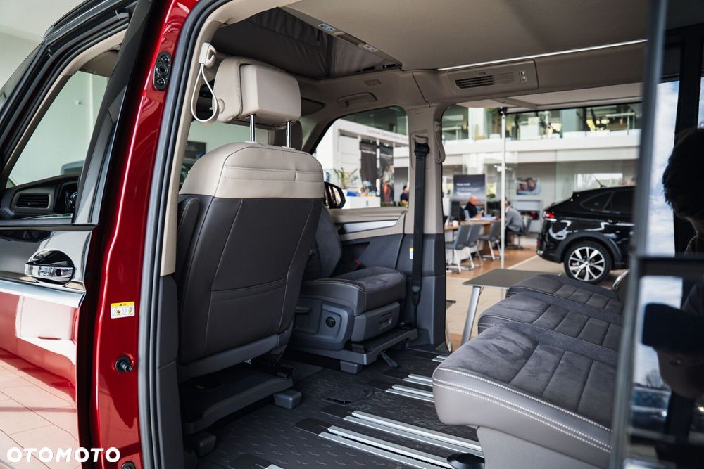 Volkswagen California - 12