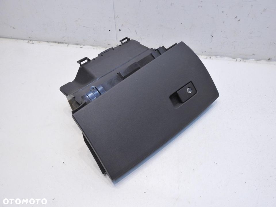 SCHOWEK VOLVO V70 III - 8