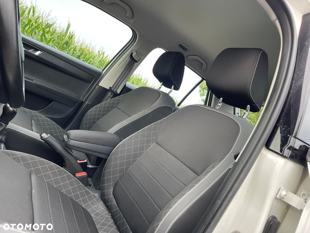 Skoda Fabia 1.0 MPI Cool Edition - 22