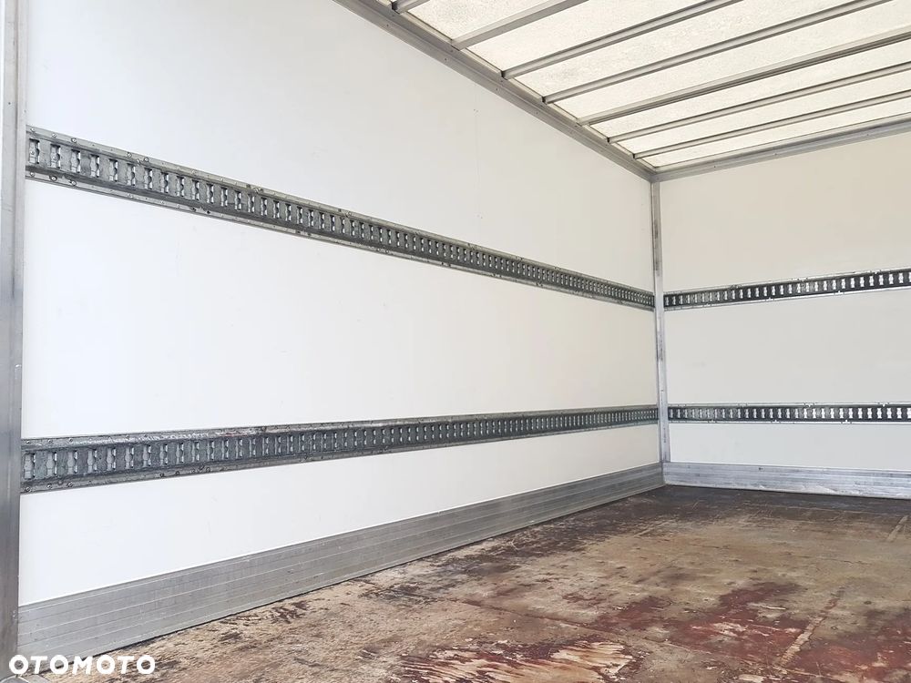 Renault MASTER KONTENER 8EP 4,21x2,23x2,22 KLIMA MANUAL KRAJOWY 6-BIEGÓW - 19