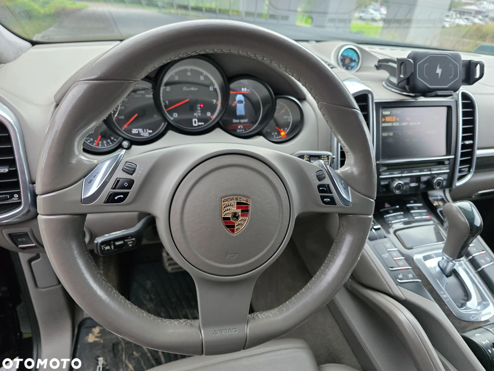Porsche Cayenne Turbo - 13
