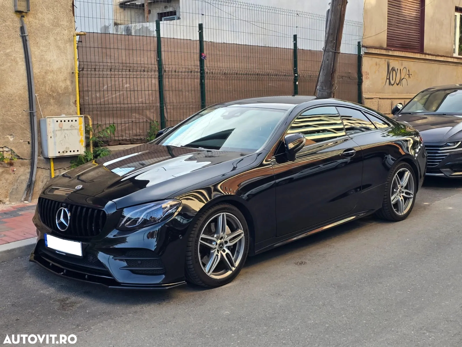 Mercedes-Benz E - 9