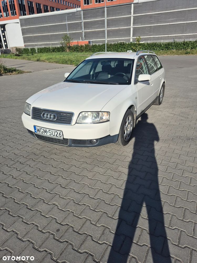 Audi A6 Avant - 26