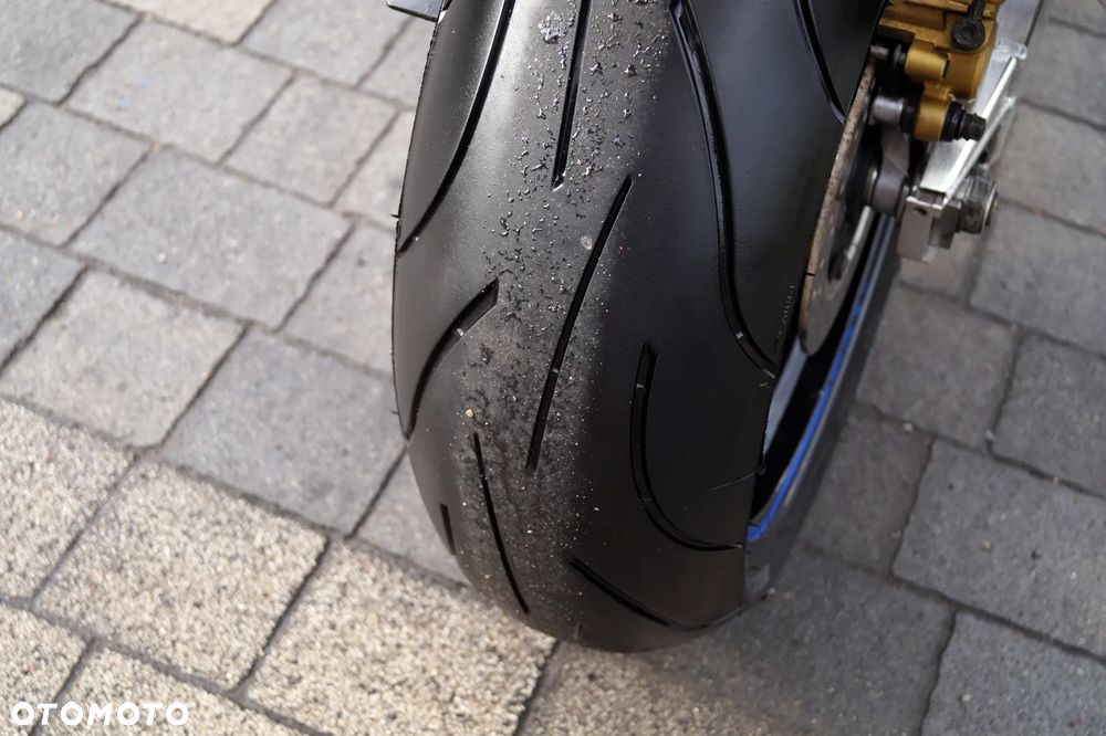 Honda CBR - 14