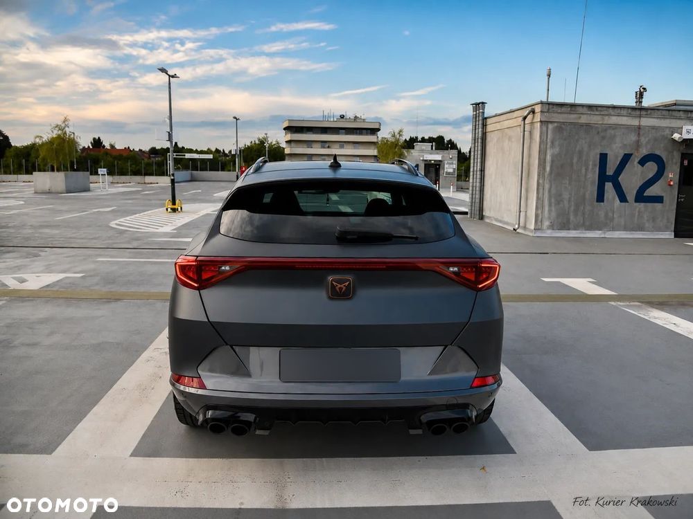 Cupra Formentor - 16