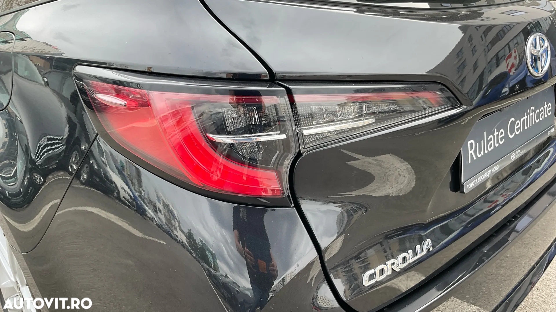 Toyota Corolla 1.8 Hybrid Touring Sports Business Edition - 24