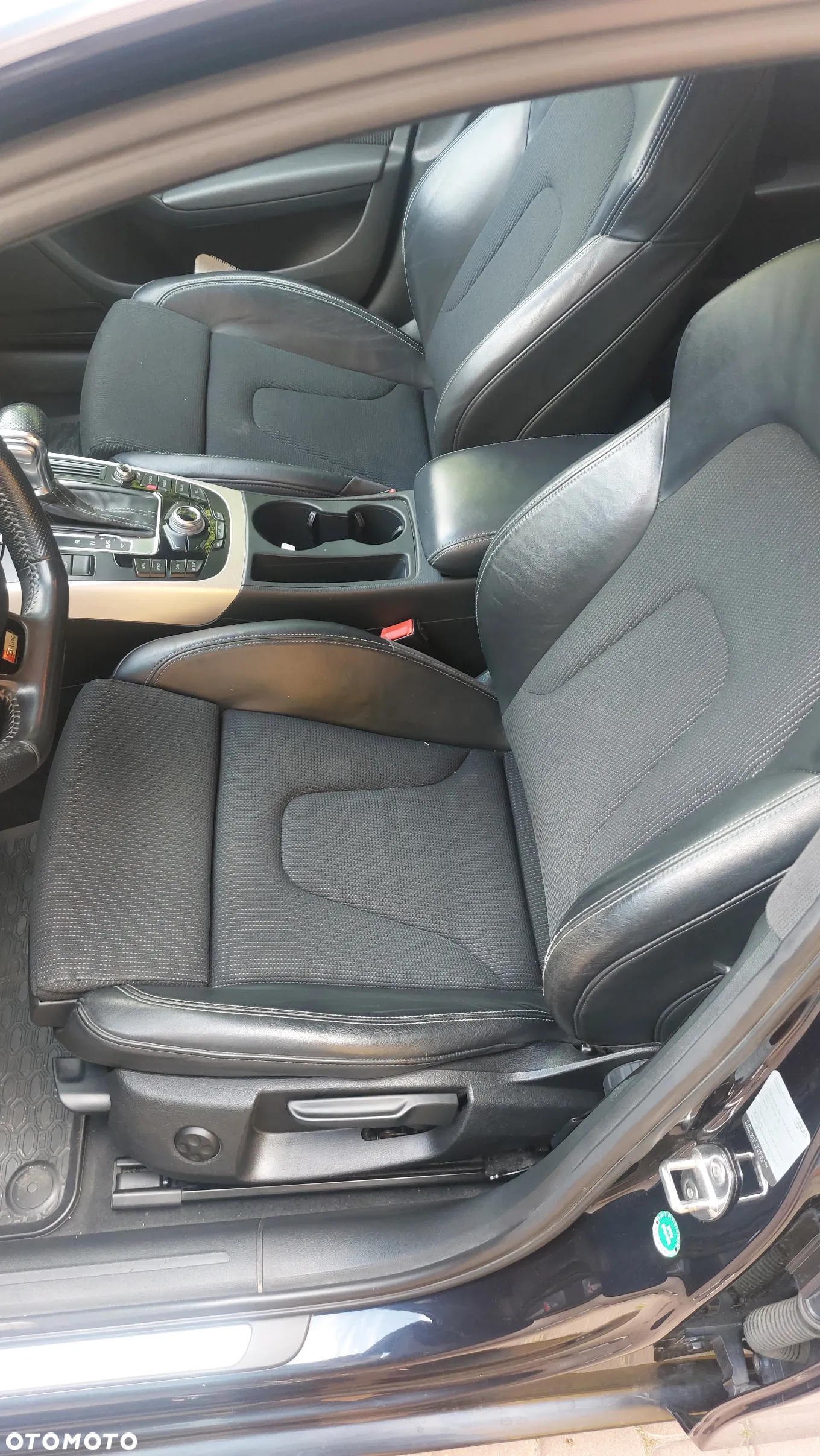 Audi A4 Avant 2.0 TDI DPF quattro S tronic S line Sportpaket - 14