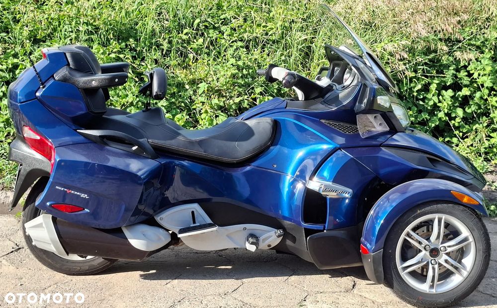 Can-Am Spyder - 5