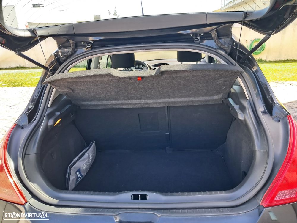 Peugeot 308 1.6 HDi Executive - 10