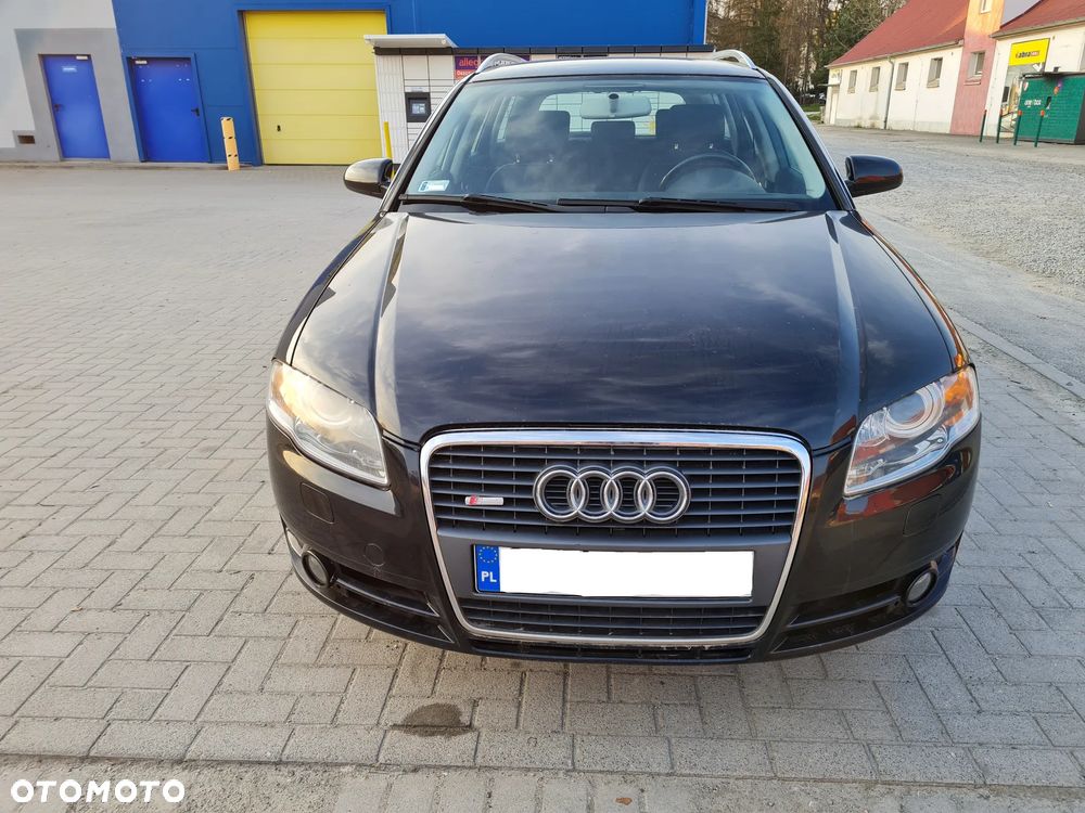 Audi A4 Avant 2.0 T FSI - 1