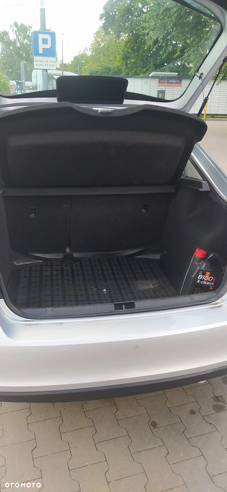 Skoda RAPID 1.0 TSI Active - 14