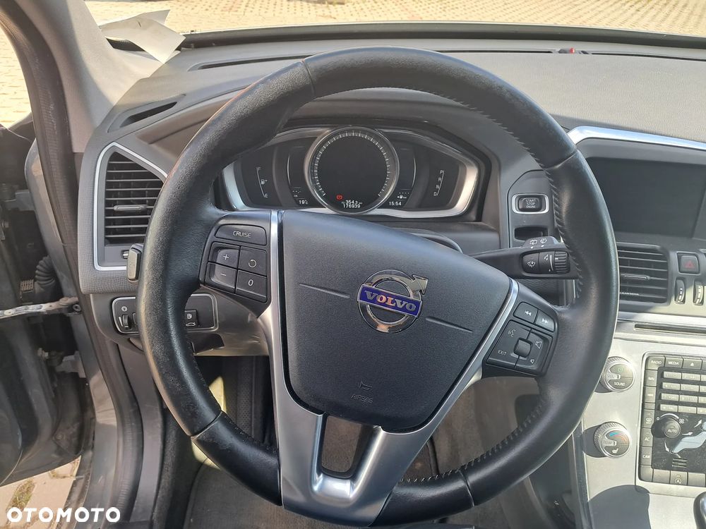 Volvo XC 60 D4 Drive-E Summum - 6