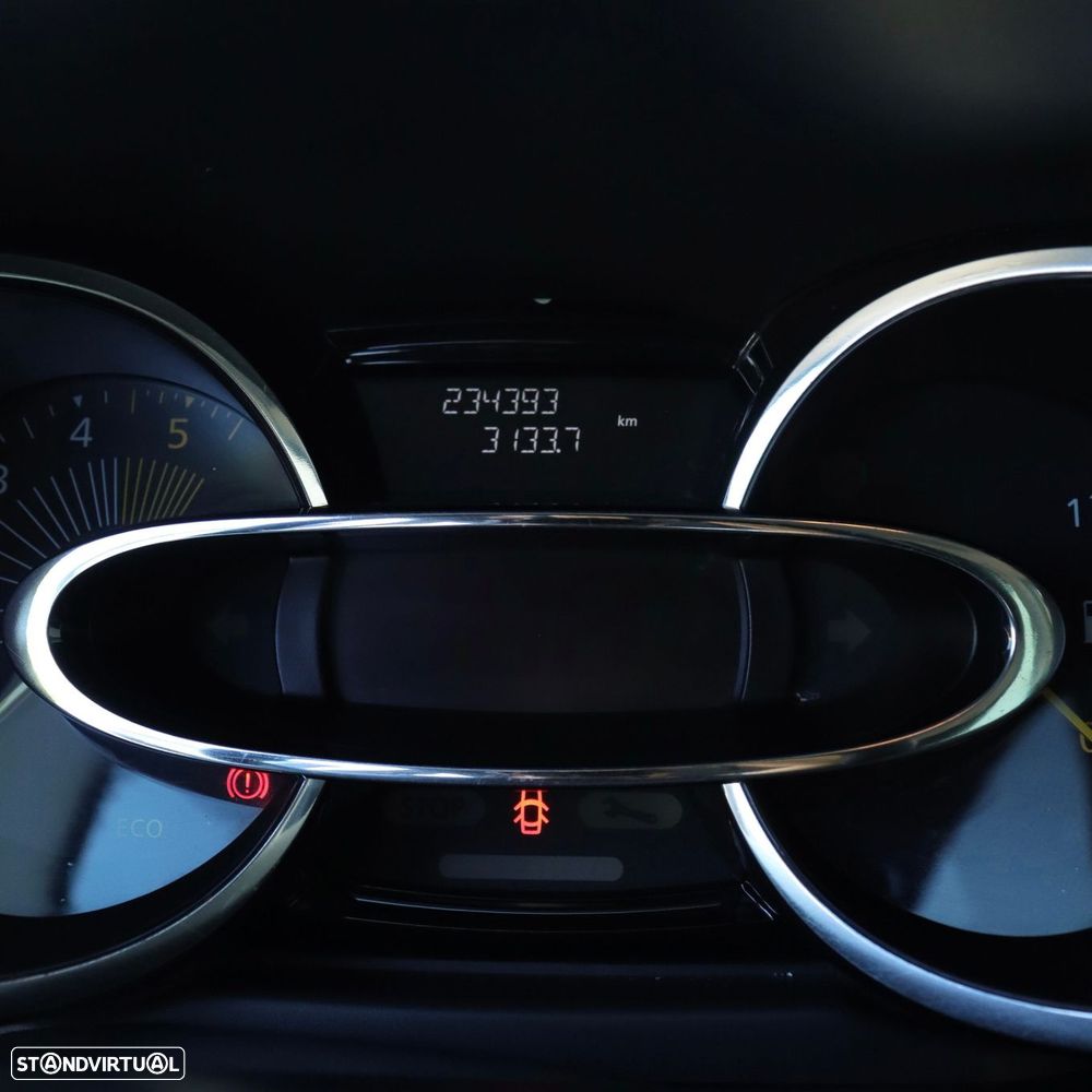 Renault Clio Sport Tourer Energy dCi 90 Start & Stop Dynamique - 15