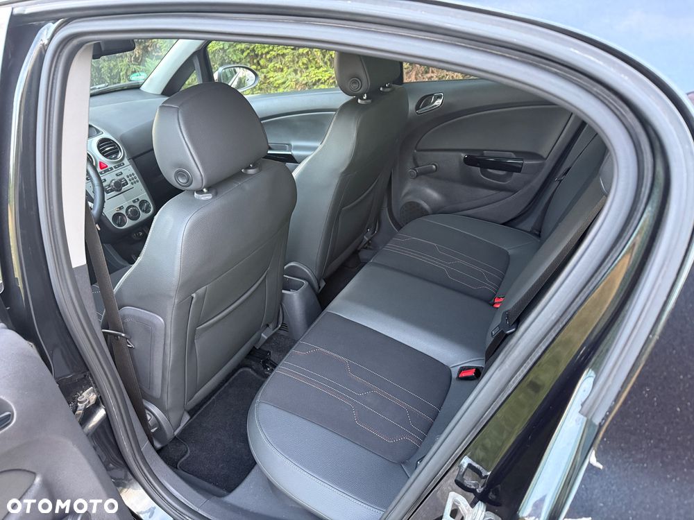 Opel Corsa 1.4 16V EcoFLEX Start-Stop 150 Jahre - 23