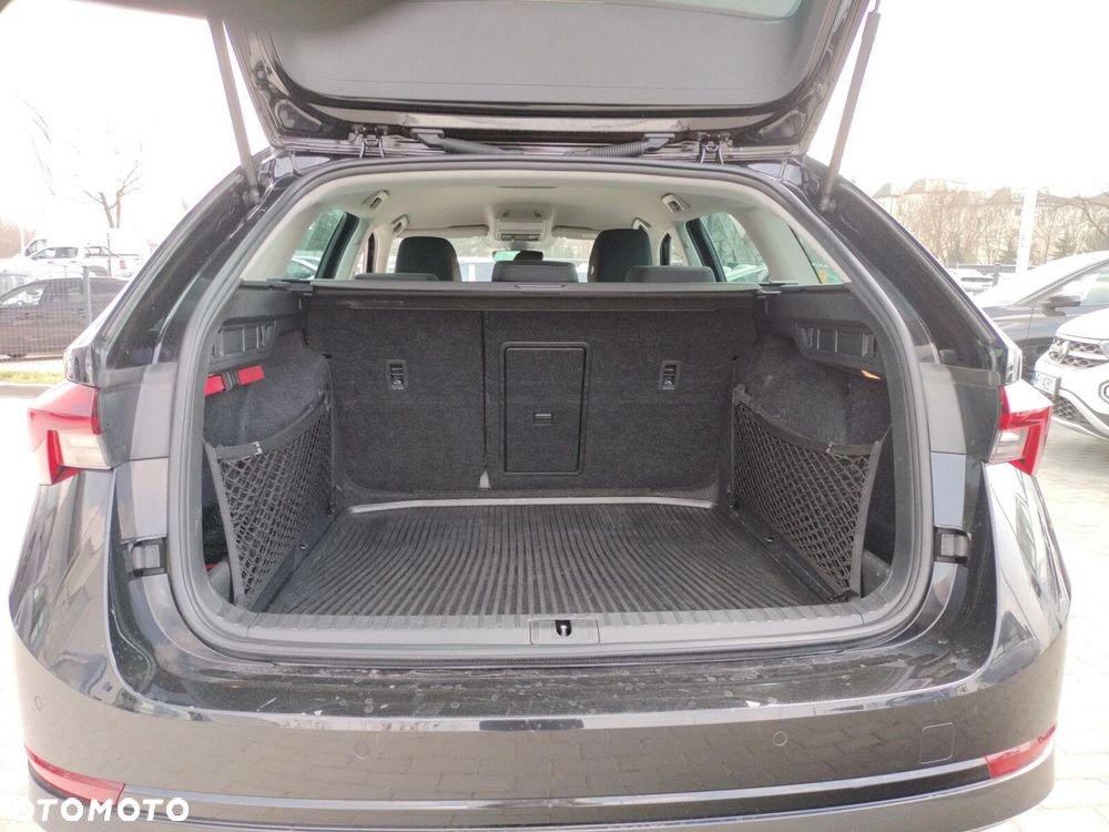 Skoda Octavia 1.5 TSI e-Tec Ambition DSG - 14