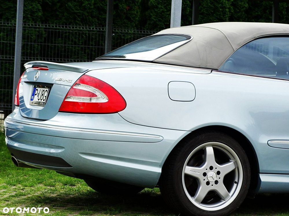 Mercedes-Benz CLK - 16