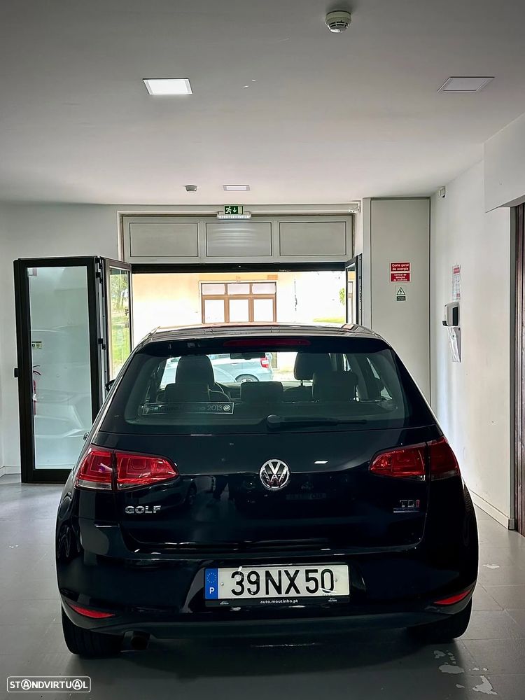 VW Golf 1.6 TDi Confortline - 6