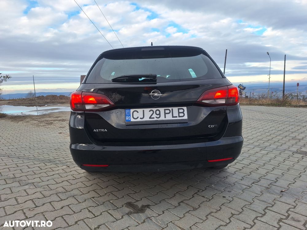 Opel Astra 1.6 D Start/Stop Sports Tourer Edition - 4