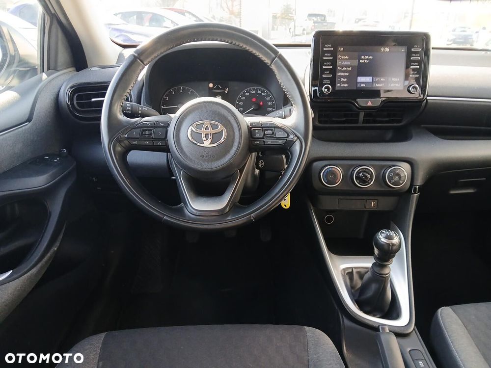 Toyota Yaris - 13