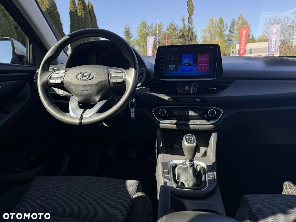 Hyundai i30 1.0 T-GDI Classic + - 15