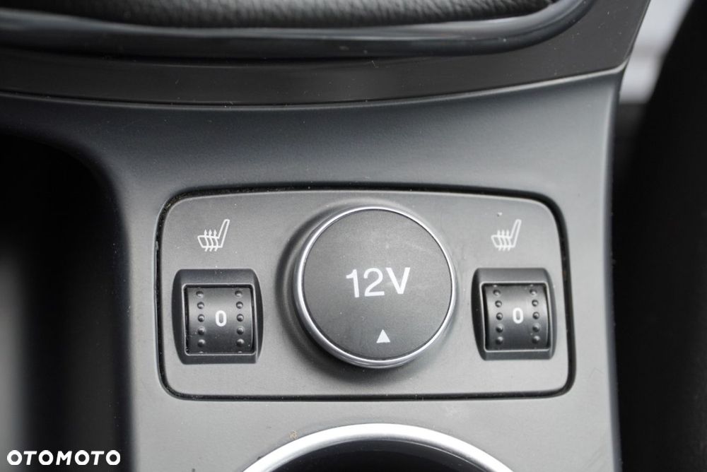 Ford Kuga 1.5 EcoBoost 2x4 Titanium - 16