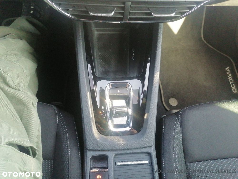 Skoda Octavia 1.5 TSI e-Tec Style DSG - 13