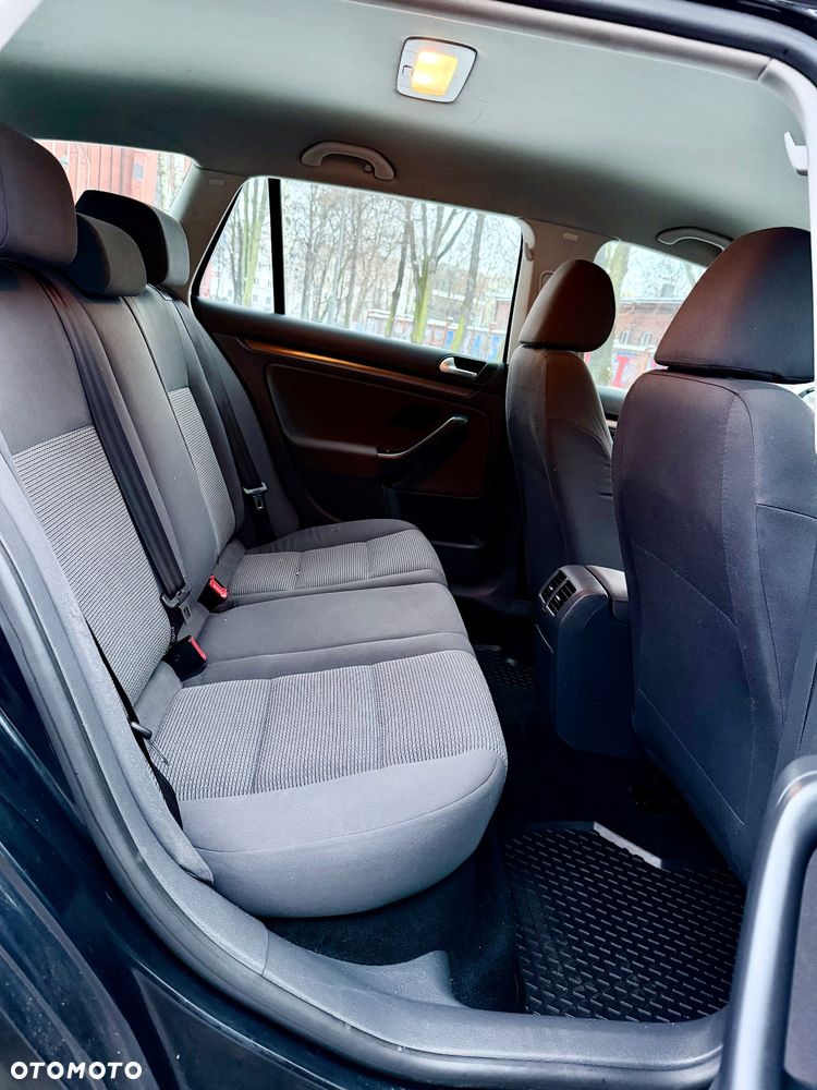 Volkswagen Golf Variant 1.6 Trendline - 17