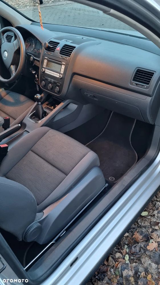 Volkswagen Golf 1.9 TDI Comfortline - 8