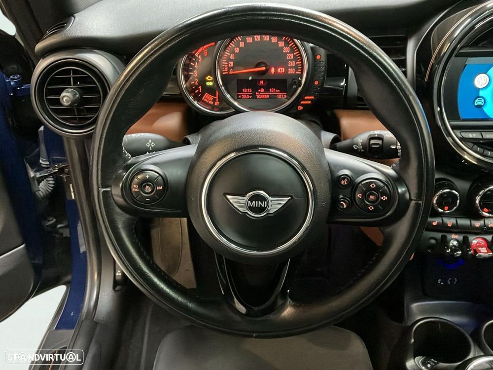 MINI 3 Portas - 12
