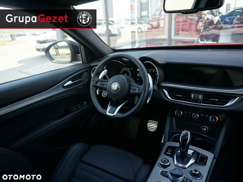 Alfa Romeo Stelvio - 5