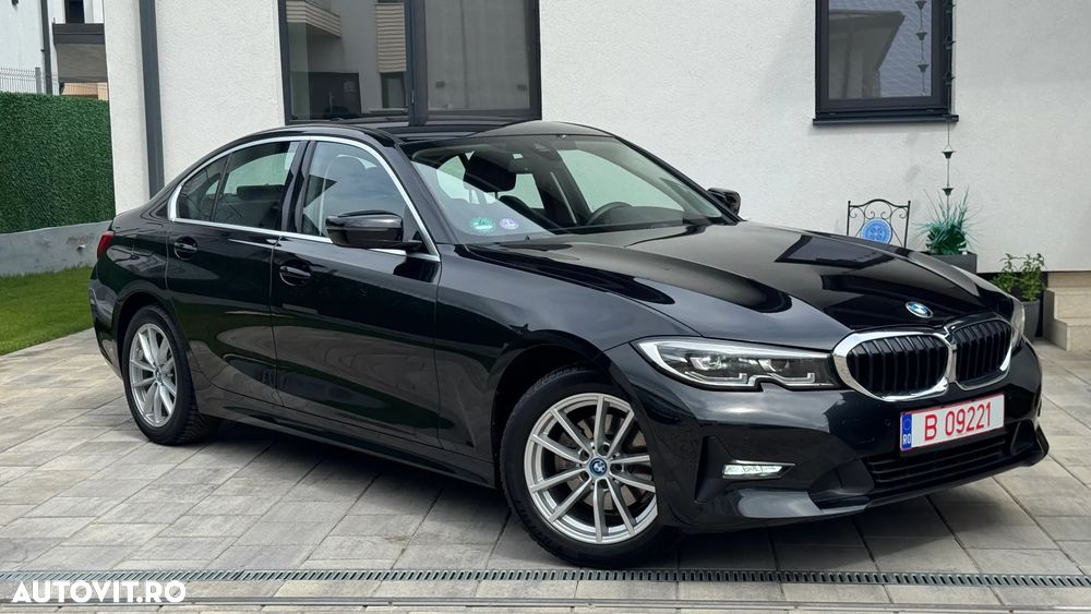 BMW Seria 3 320i Aut. Sport Line - 4