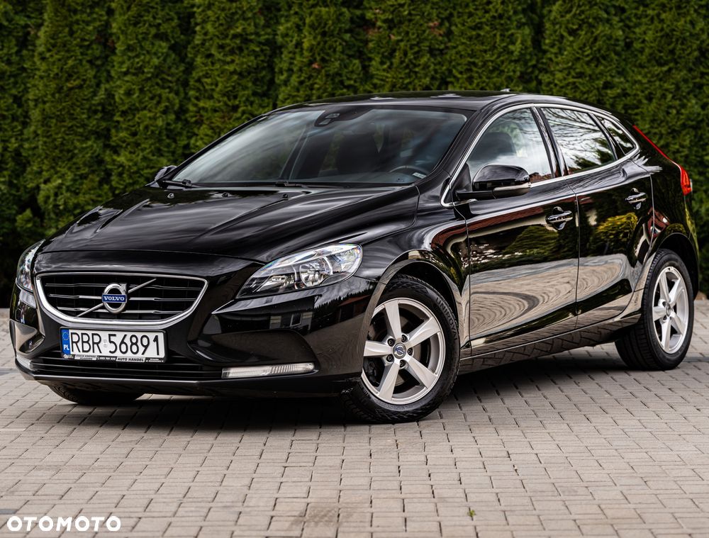 Volvo V40 D2 - 19
