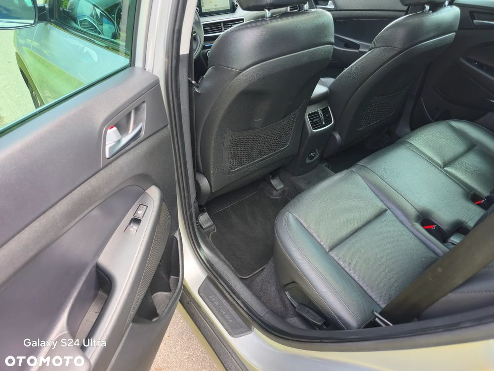 Hyundai Tucson blue 1.6 CRDi 2WD DCT Premium - 31