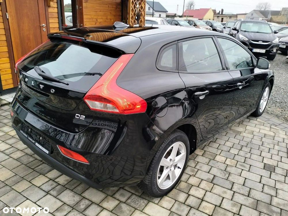 Volvo V40 D2 Momentum - 7