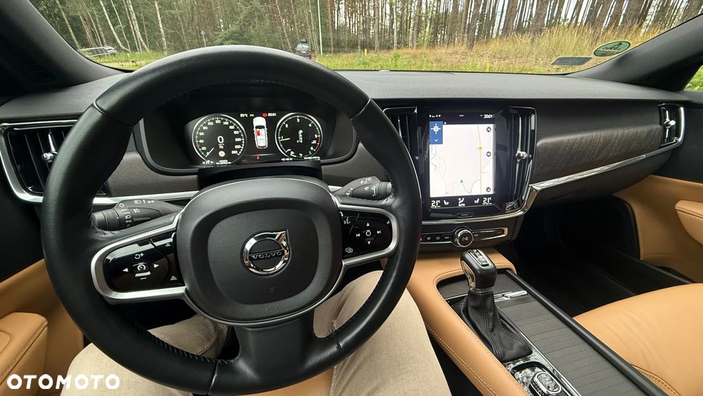 Volvo V90 Cross Country D4 AWD Pro - 15