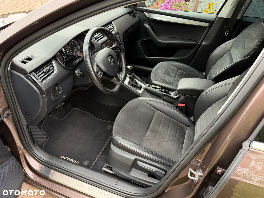 Skoda Octavia - 16