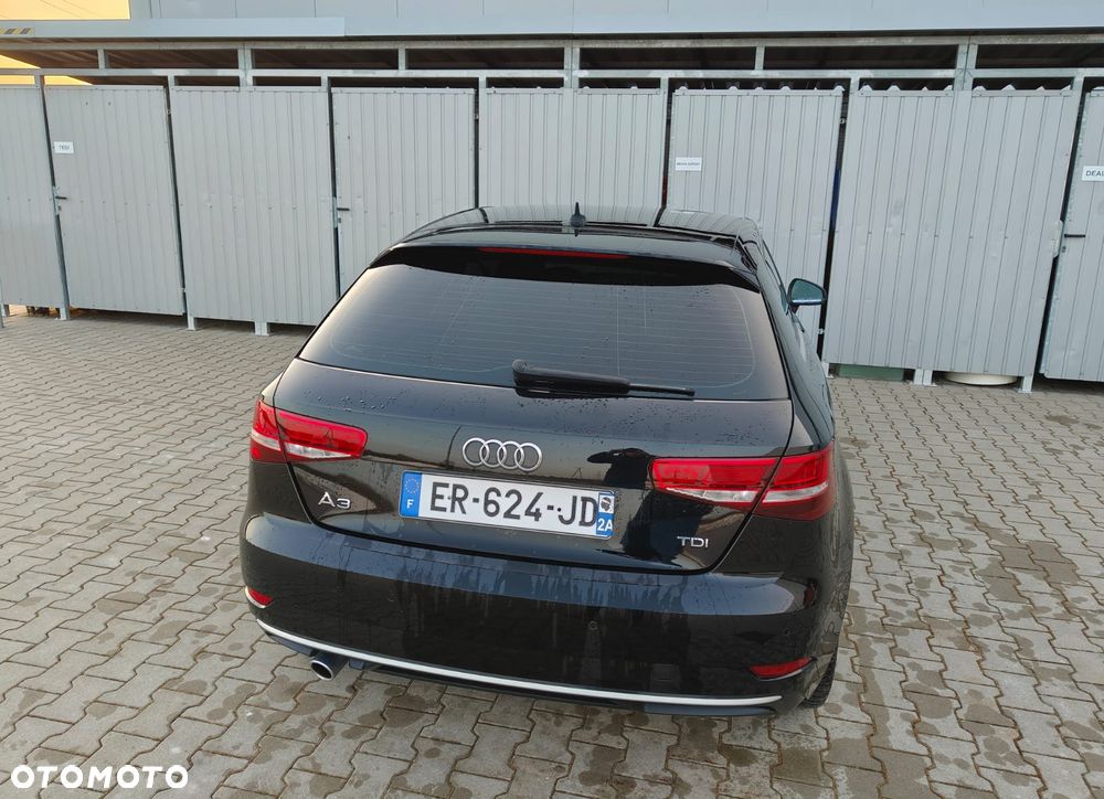 Audi A3 3-drzwiowe 1.6 TDI S tronic sport - 3