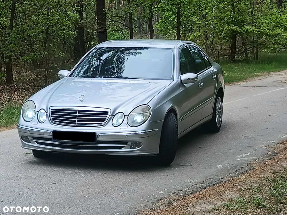 Mercedes-Benz Klasa E - 9