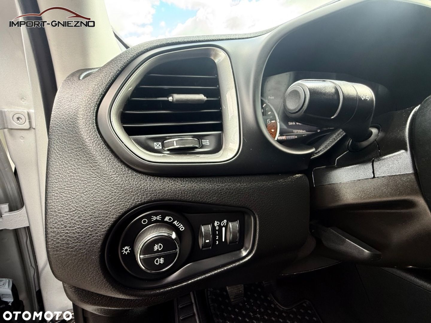 Jeep Renegade - 13