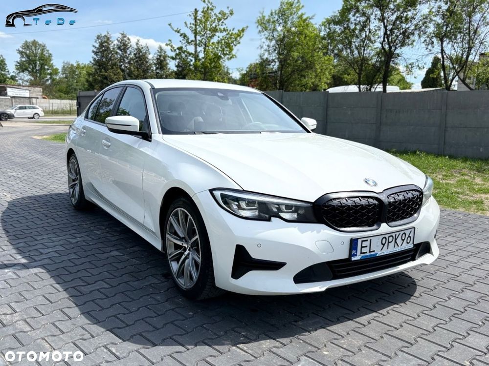 BMW Seria 3 318d M Sport - 10