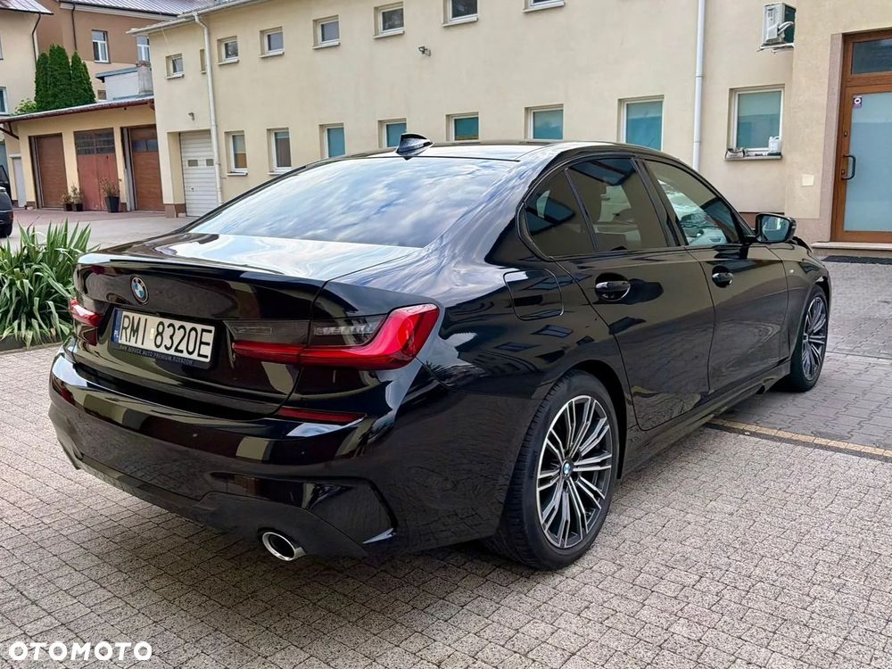 BMW Seria 3 320d xDrive mHEV M Sport - 5