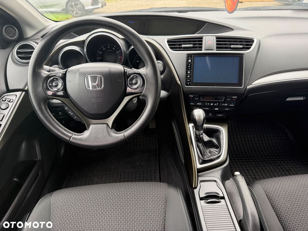 Honda Civic 1.8 Elegance (Honda Connect+) - 14