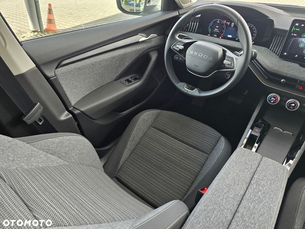 Skoda Superb 1.5 TSI Plug-in Hybrid Edition 130 DSG - 14