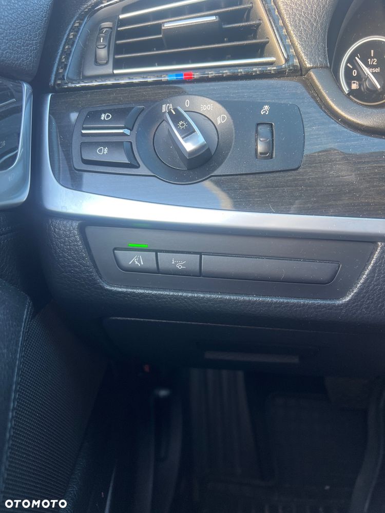 BMW Seria 5 520d - 13