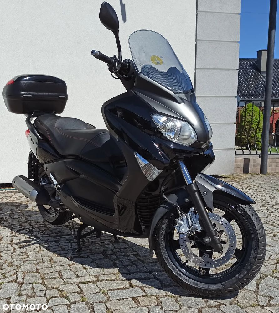 Yamaha X-max - 1