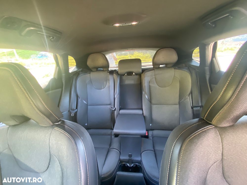 Volvo V40 D3 - 7