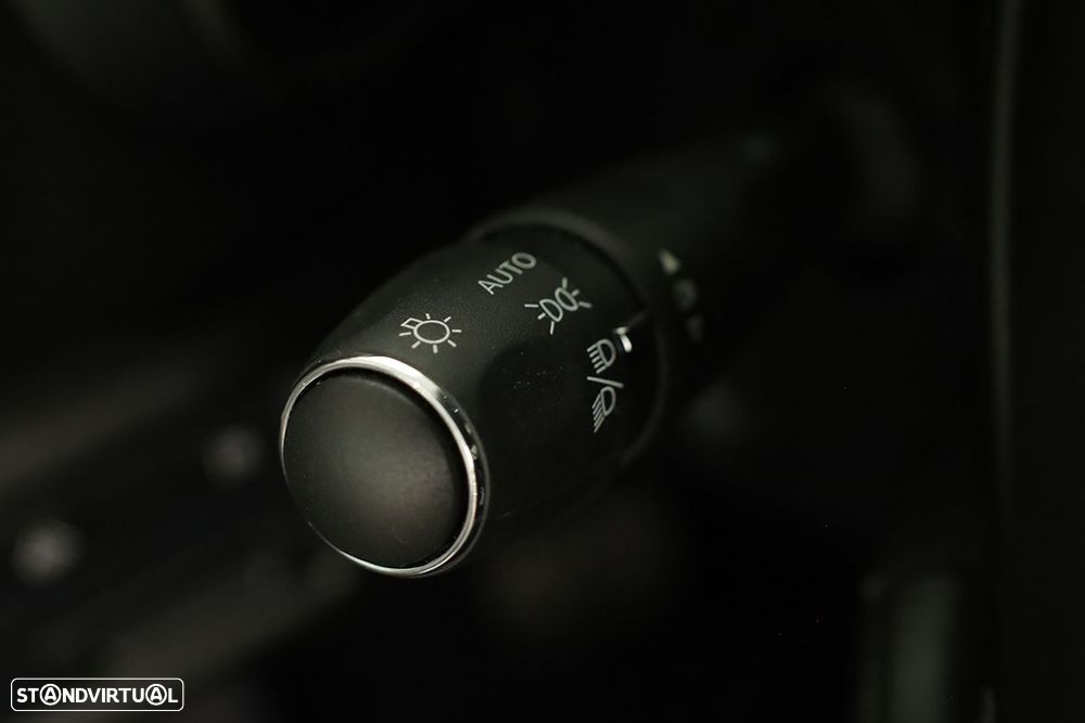 Citroën C5 Aircross 1.6 Hybrid Plus e-EAT8 - 17