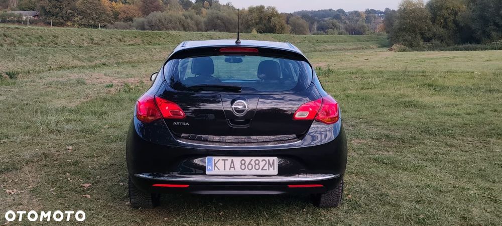Opel Astra - 6