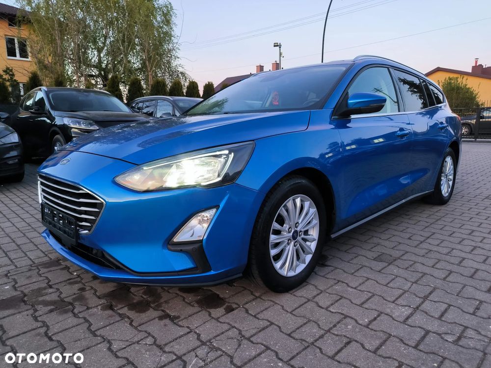Ford Focus 1.5 EcoBlue Start-Stopp-System TITANIUM DESIGN - 17