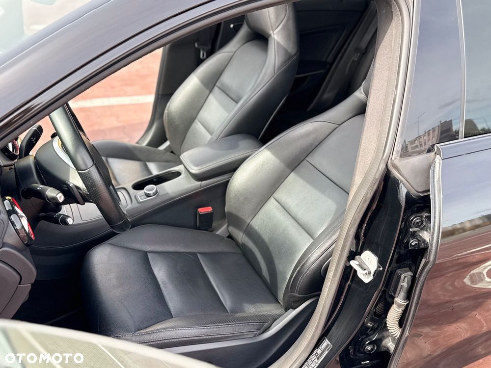 Mercedes-Benz CLA 220 CDI - 39